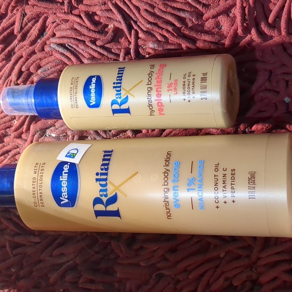 VASELINE (2) Radiant X - body lotion & spray body oil
